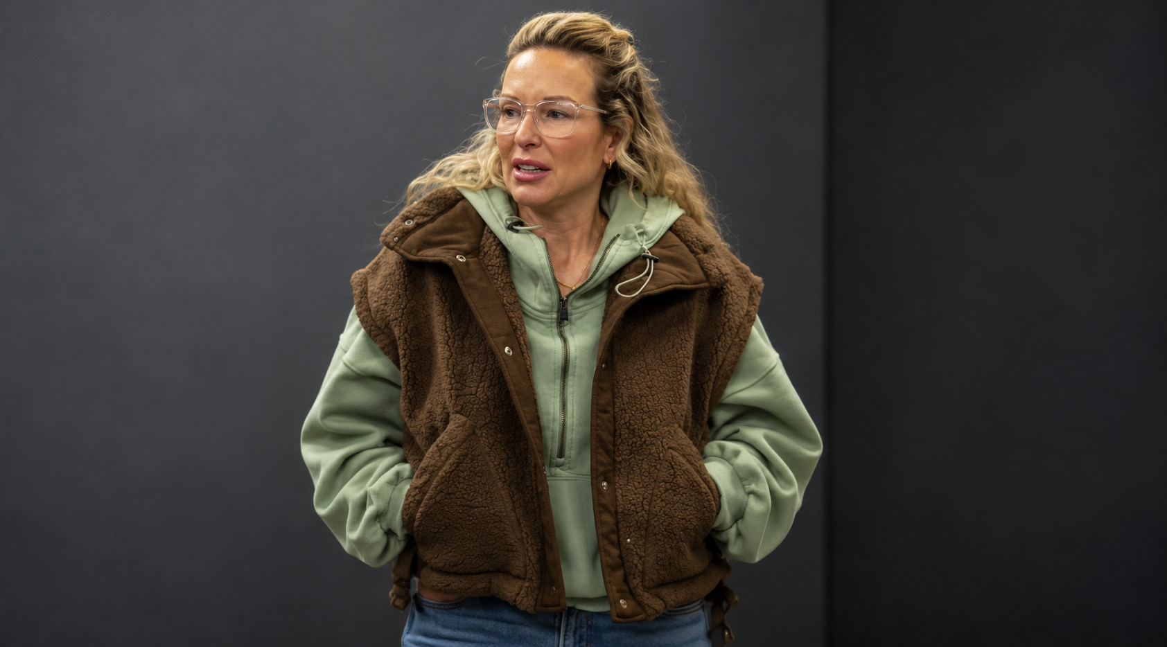 Baylen Out Loud S03 Julie Dupree Brown Sherpa Fleece Cropped Vest